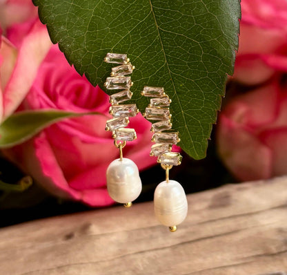 14ct Gold Plated Fresh Water Pearl Zirconia Zigzag Earrings