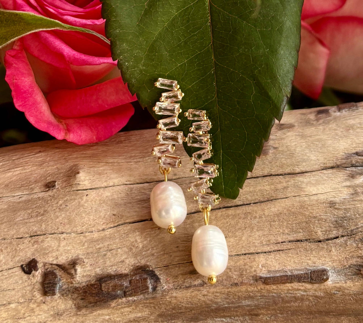 14ct Gold Plated Fresh Water Pearl Zirconia Zigzag Earrings